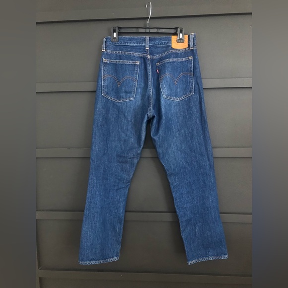 Levi Wedgie Straight Women’s Jean, Size 29 - Picture 4 of 6